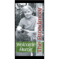 People Welcome Home Boulevard Banner